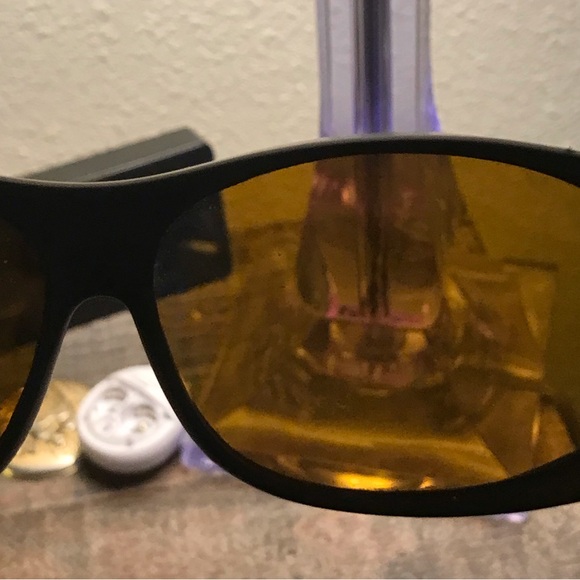 Haven Designer Fitover Sunglasses Meridian in Black & Polarized Yellow Lens - Picture 6 of 7